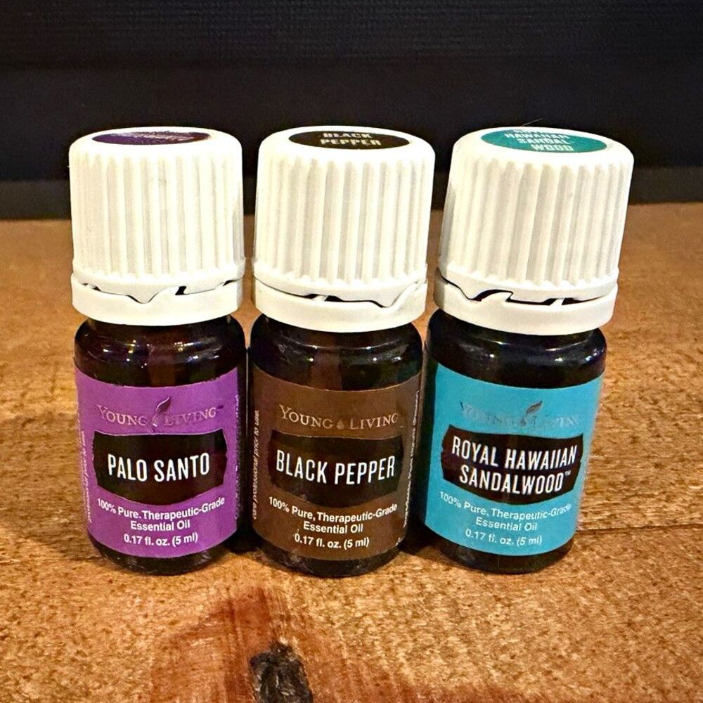 Young Living Essential Oils Set 3x 5ml Palo Santo Black Pepper Royal Hawaiian